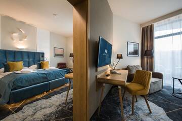 Фото номера Семейный номер Отель Hotel Zalewski г. Мжежино 3